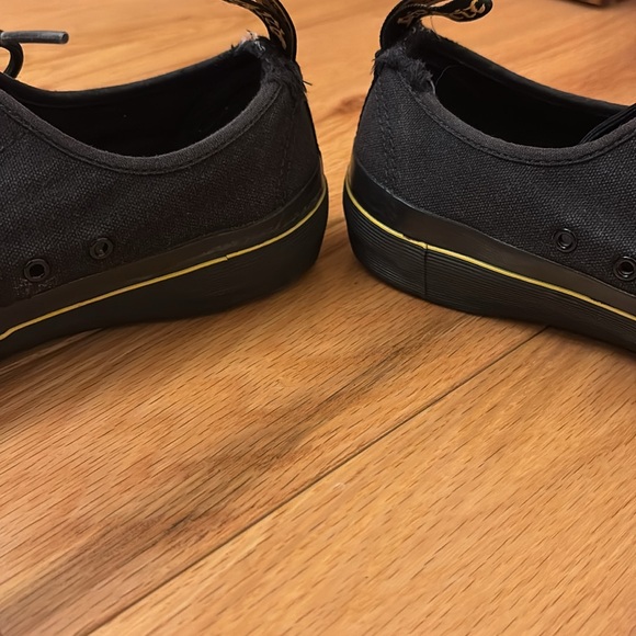 Dr. Martin Sneakers - Picture 9 of 12